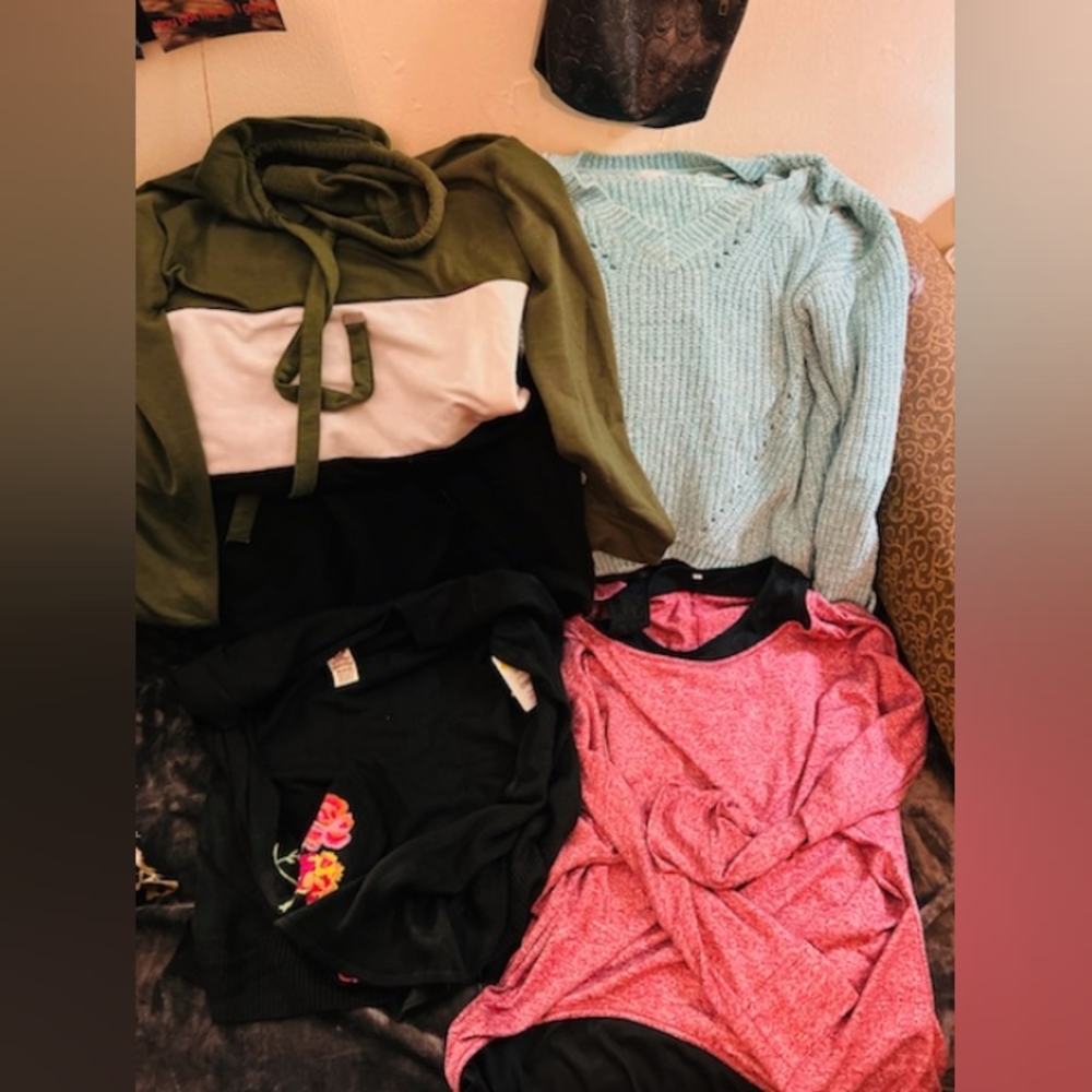 Woman's sweater bundle